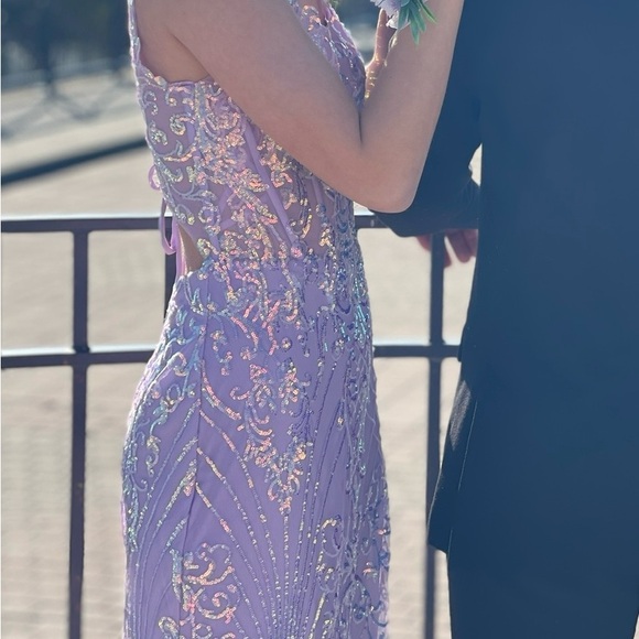 PROM DRESS - Picture 4 of 6